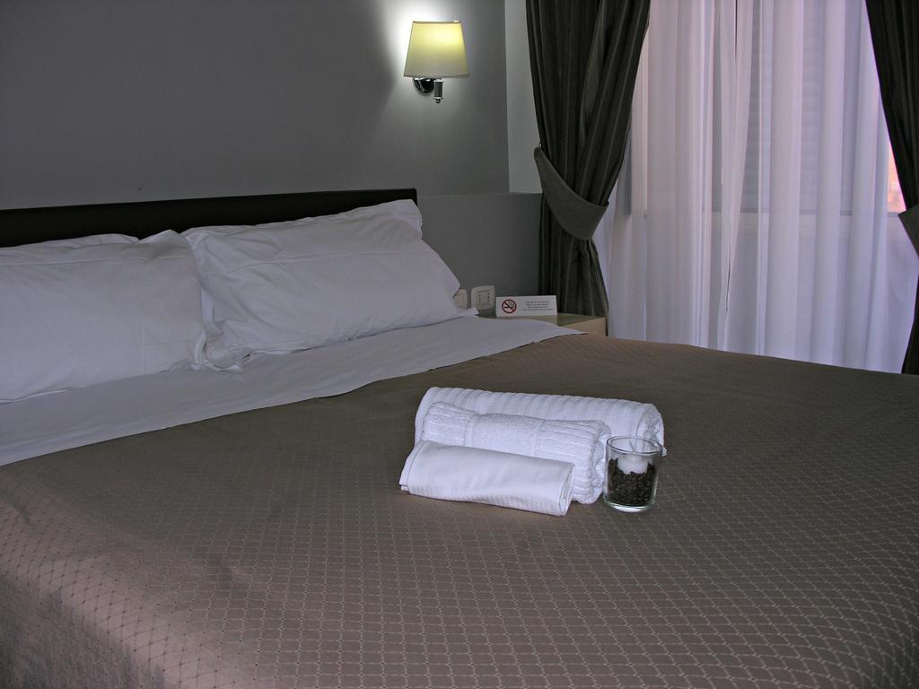 Roma Rooms Colosseum Екстериор снимка